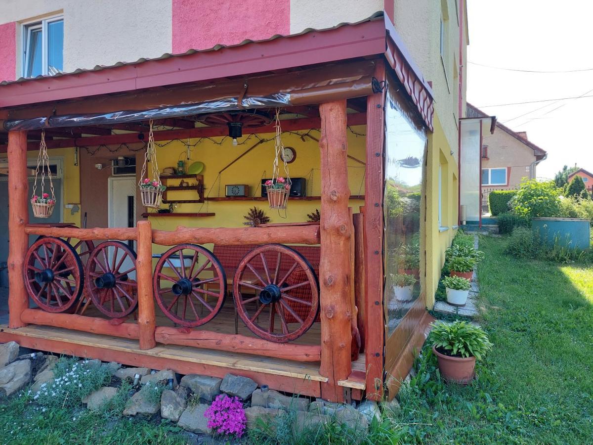 Hotel Penzion MAYKA Hrabušice Esterno foto